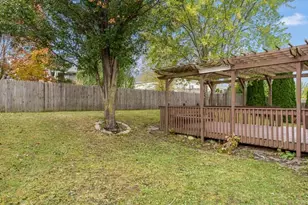 3075 Derbyshire Dr, Machesney Park, IL 61115 - Photo 41