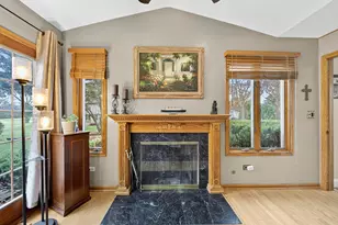 1404 Amy Ln, Libertyville, IL 60048 - Photo 17