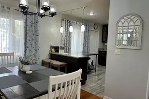 410 E Garwood Ave, Mount Prospect, IL 60056 - Photo 5