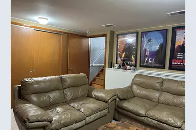 410 E Garwood Avenue, Mount Prospect, IL 60056 - Photo 13