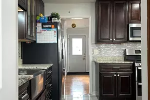 410 E Garwood Ave, Mount Prospect, IL 60056 - Photo 11