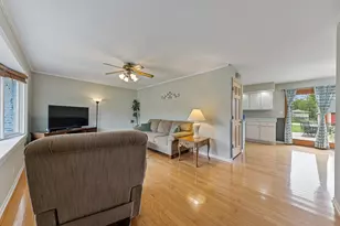 2817 Leven Ave, New Lenox, IL 60451 - Photo 3