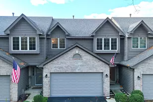 949 Millcreek Cir, Elgin, IL 60123 - Photo 17