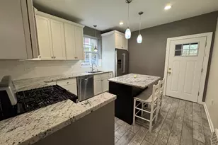 1822 W Greenleaf Ave, Chicago, IL 60626 - Photo 11