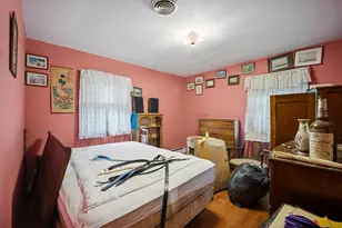 1068 N Hainesville Rd, Round Lake, IL 60073 - Photo 13