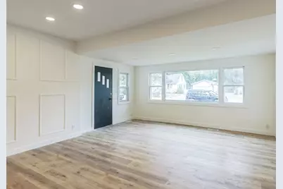 313 Grand Boulevard, Loves Park, IL 61111 - Photo 3