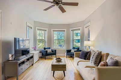 539 W Addison Street #2N, Chicago, IL 60613 - Photo 9