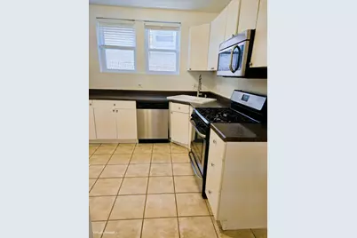 6518 N Mozart Street #1, Chicago, IL 60645 - Photo 3