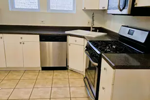 6518 N Mozart St, Chicago, IL 60645 - Photo 3