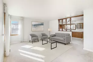 542 Memory Ln, Addison, IL 60101 - Photo 3