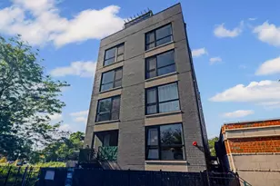 5914 N Lincoln Ave, Chicago, IL 60659 - Photo 1