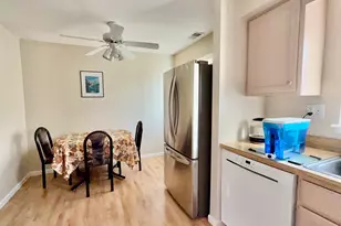 1275 E Baldwin Ln, Palatine, IL 60074 - Photo 7