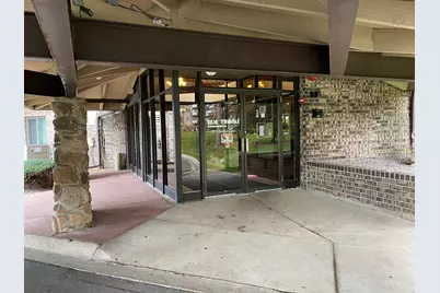 1275 E Baldwin Lane #408, Palatine, IL 60074 - Photo 3