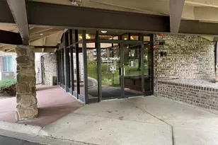 1275 E Baldwin Ln, Palatine, IL 60074 - Photo 3