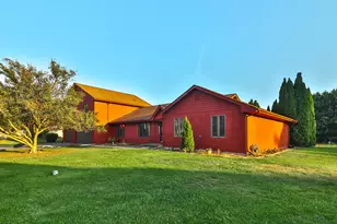 9221 Dirkshire Dr, Woodstock, IL 60098 - Photo 3