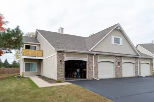 6526 Timberleaf Ct, Loves Park, IL 61111 - Photo 1