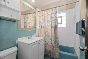 4028 W Waveland Ave, Chicago, IL 60641 - Photo 17