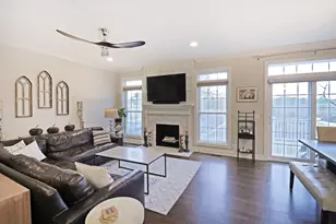 5918 Flagg Creek Ln, Western Springs, IL 60558 - Photo 3