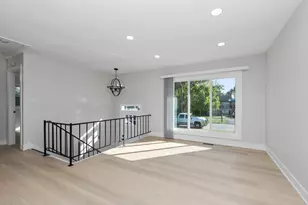 16822 91st Ave, Orland Hills, IL 60487 - Photo 3