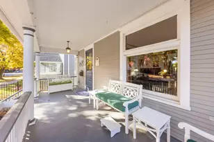 223 N Ellsworth St, Naperville, IL 60540 - Photo 33