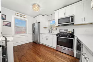 38 W 125th Pl, Chicago, IL 60628 - Photo 5