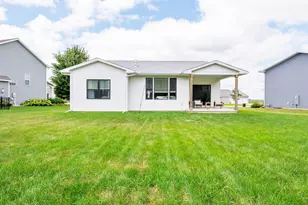 2935 Glendale Ln, Normal, IL 61761 - Photo 37