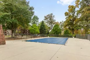 120 Lakeview Dr, Bloomingdale, IL 60108 - Photo 23