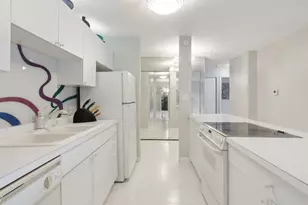 120 Lakeview Dr, Bloomingdale, IL 60108 - Photo 7