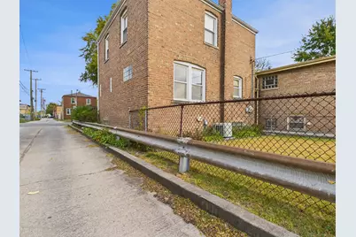 [Address not provided], Chicago, IL 60617 - Photo 23