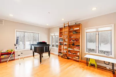 5135 Bridlewood Court, Long Grove, IL 60047 - Photo 9