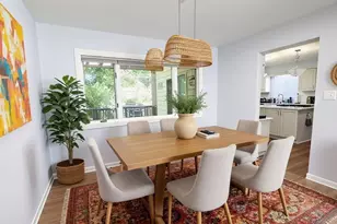 517 Appletree Ln, Deerfield, IL 60015 - Photo 7