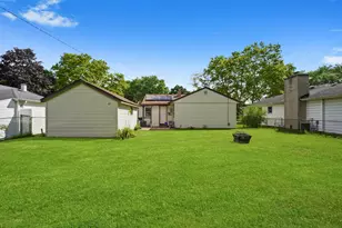 4101 Owl Dr, Rolling Meadows, IL 60008 - Photo 23