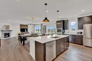 2419 Lawlor Ln, Naperville, IL 60564 - Photo 5