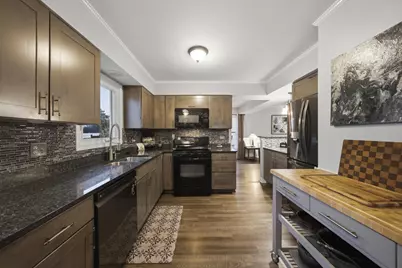 2482 Hedge Row Drive, Aurora, IL 60502 - Photo 9