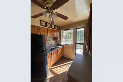 519 E 109th Street, Chicago, IL 60628 - Photo 3