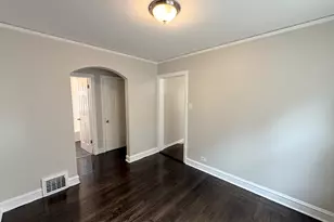 5245 S Mayfield Ave, Chicago, IL 60638 - Photo 5