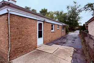 14738 Blackstone Ave, Dolton, IL 60419 - Photo 15