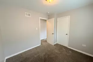 14738 Blackstone Ave, Dolton, IL 60419 - Photo 11