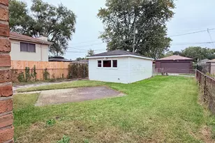 14738 Blackstone Ave, Dolton, IL 60419 - Photo 19