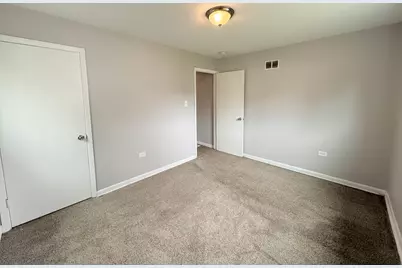 14738 Blackstone Avenue, Dolton, IL 60419 - Photo 13