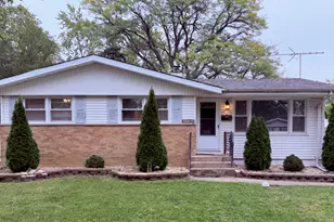 18905 Park Ave, Lansing, IL 60438 - Photo 1