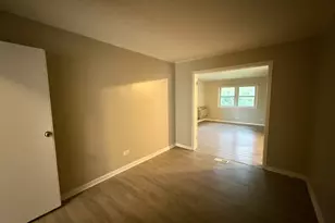 338 Waldmann Dr, Park Forest, IL 60466 - Photo 11