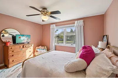 694 S York Street, Elmhurst, IL 60126 - Photo 23