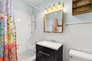 913 N Raynor Ave, Joliet, IL 60435 - Photo 9