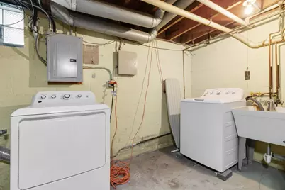 913 N Raynor Avenue, Joliet, IL 60435 - Photo 15