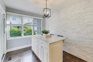 834 Poplar Ln, Deerfield, IL 60015 - Photo 13