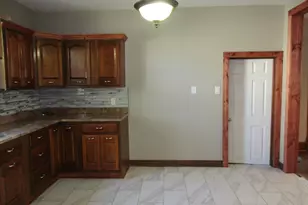 369 S Chicago Ave, Kankakee, IL 60901 - Photo 13