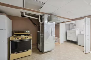 10506 S Michael Dr, Palos Hills, IL 60465 - Photo 15