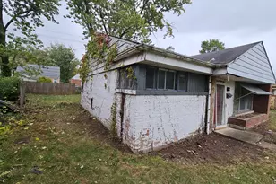 1647 Shirley Dr, Calumet City, IL 60409 - Photo 7