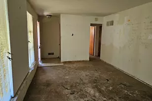 1647 Shirley Dr, Calumet City, IL 60409 - Photo 11